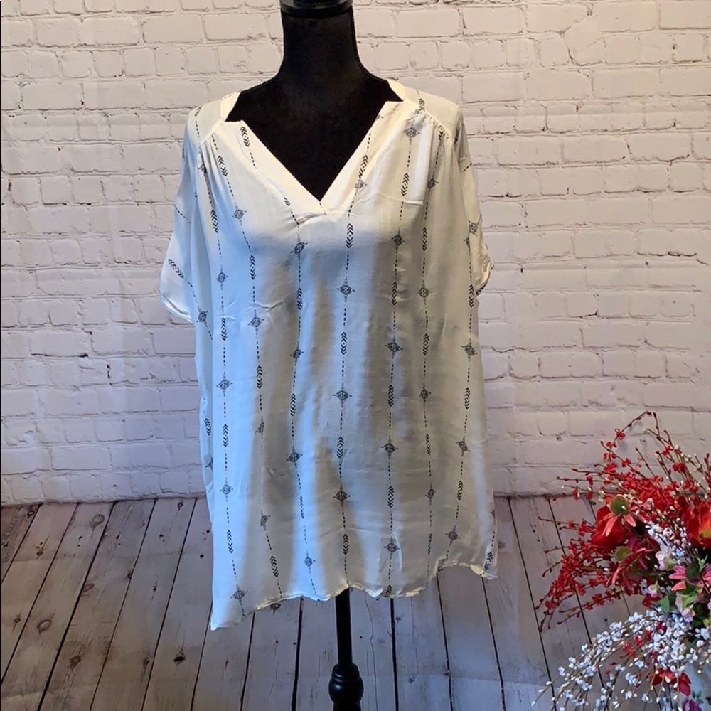 Women’s shirt